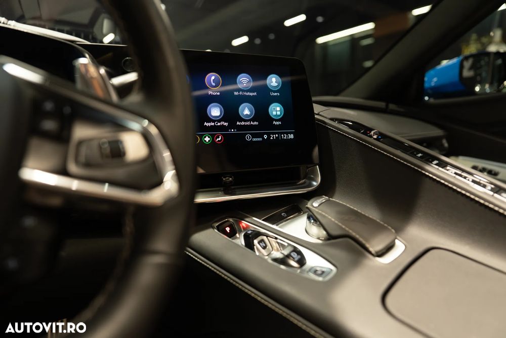 Chevrolet Corvette - 16