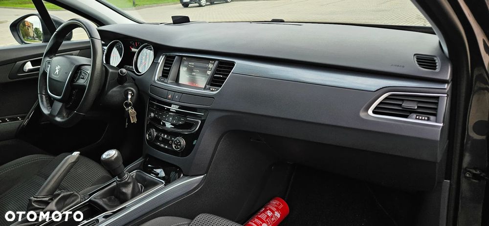 Peugeot 508 SW e-HDi 115 Stop&Start Access - 5