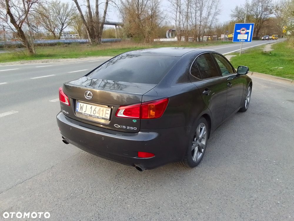 Lexus IS 250 Prestige - 6