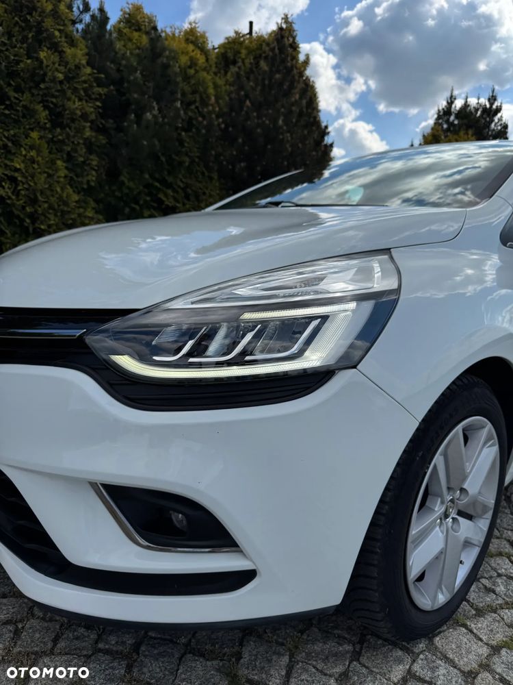 Renault Clio - 18