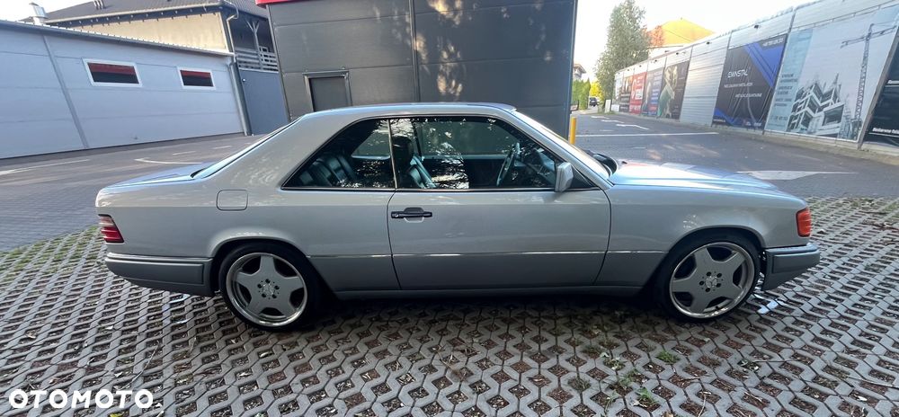 Mercedes-Benz Klasa E - 7