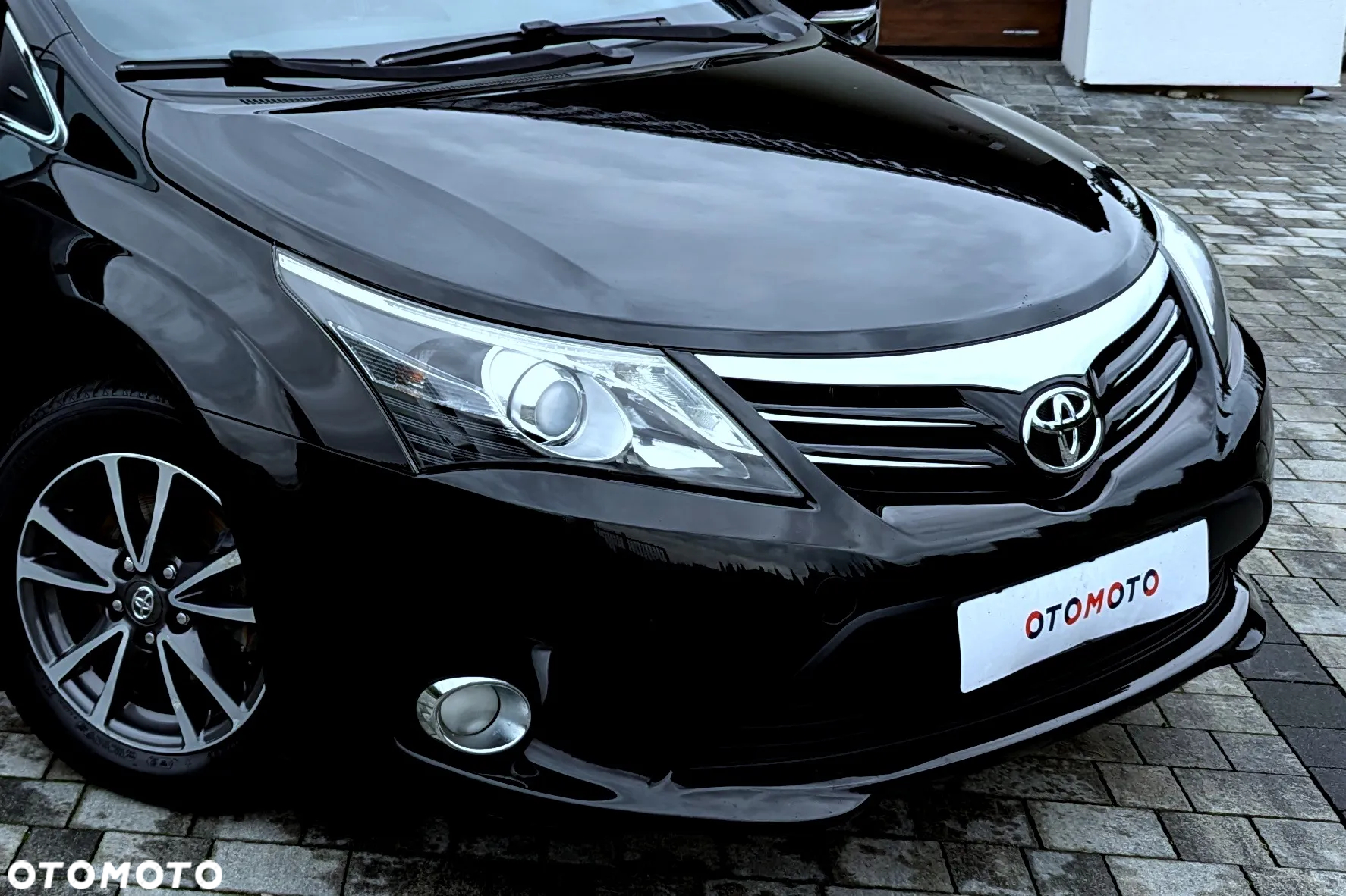 Toyota Avensis 1.8 Business Edition - 25