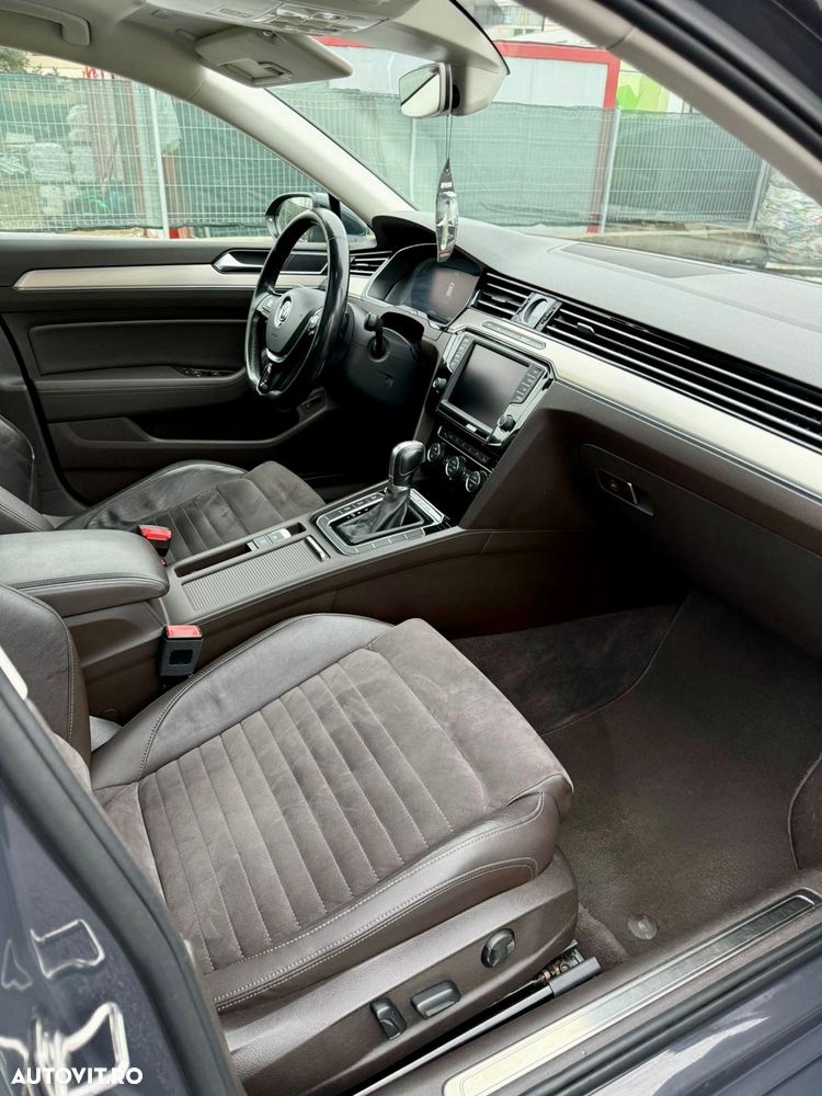Volkswagen Passat - 14