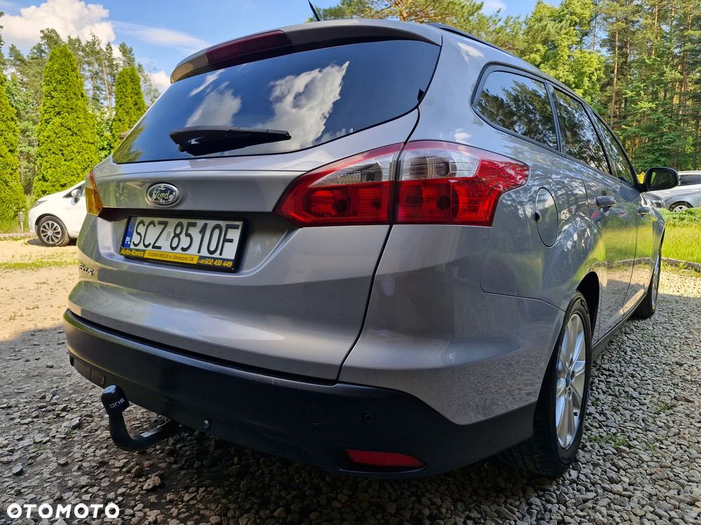 Ford Focus 1.6 TI-VCT Champions Edition - 4