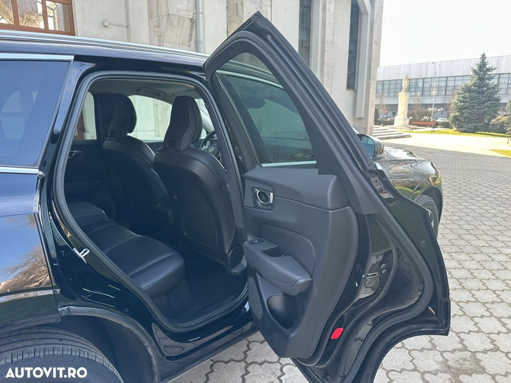 Volvo XC 60 B4 MHEV AT8 FWD Inscription - 22