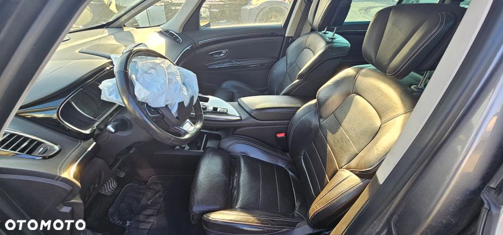 Renault Espace 1.6 dCi Energy Initiale Paris EDC - 13