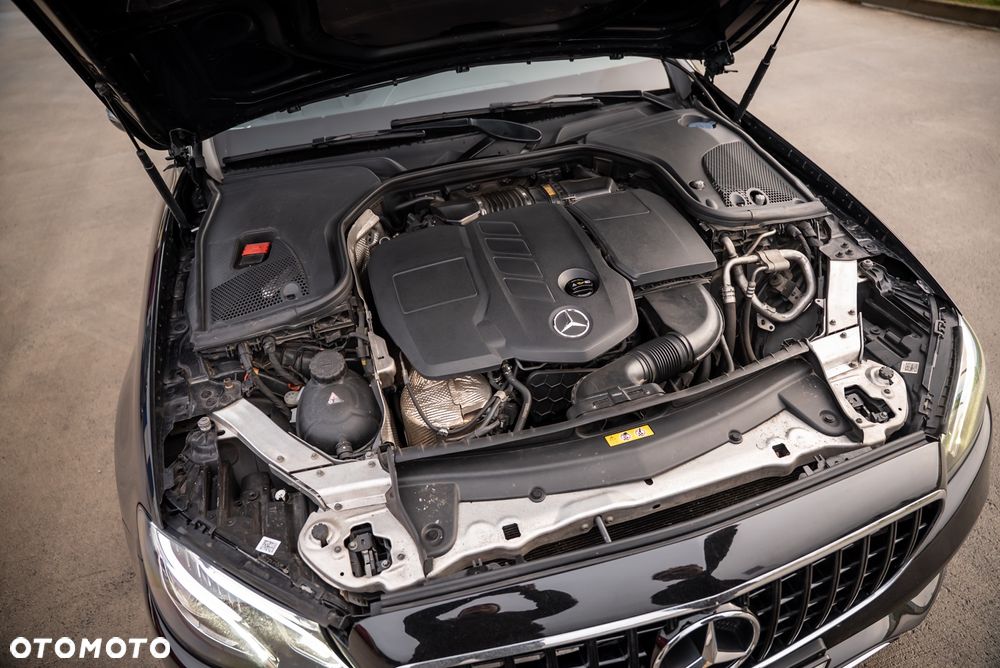 Mercedes-Benz Klasa E - 15