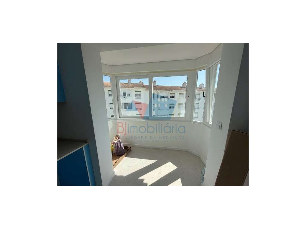 Apartamento T3 - Grande imagem: 2/8