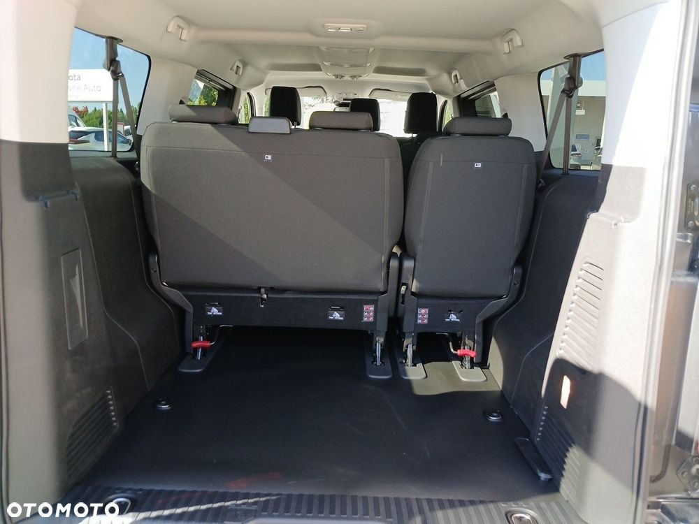 Toyota Proace Verso 2.0 D4-D Long Business - 26