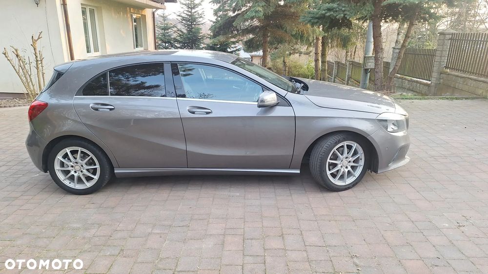 Mercedes-Benz Klasa A 180 7G-DCT Activity Edition - 14