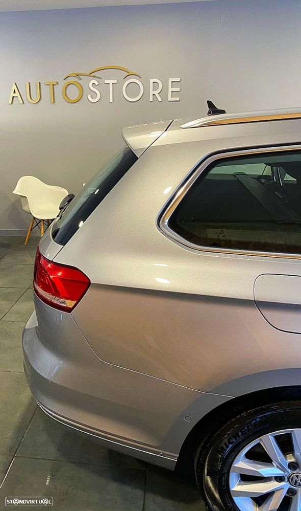 VW Passat Variant - 12