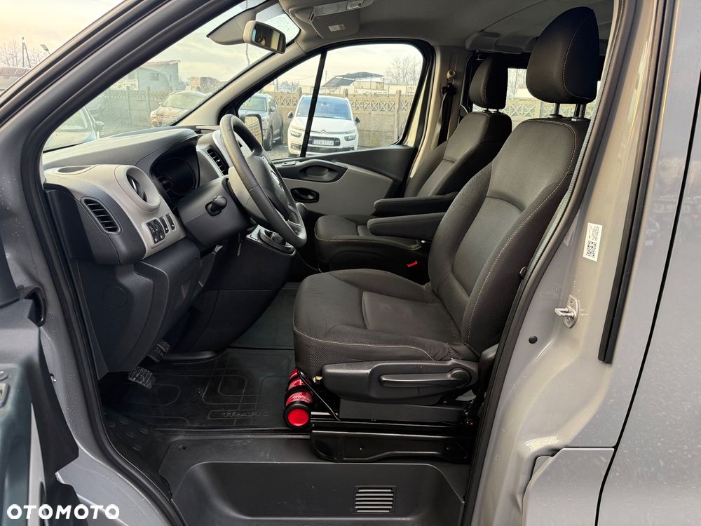 Renault Trafic - 9