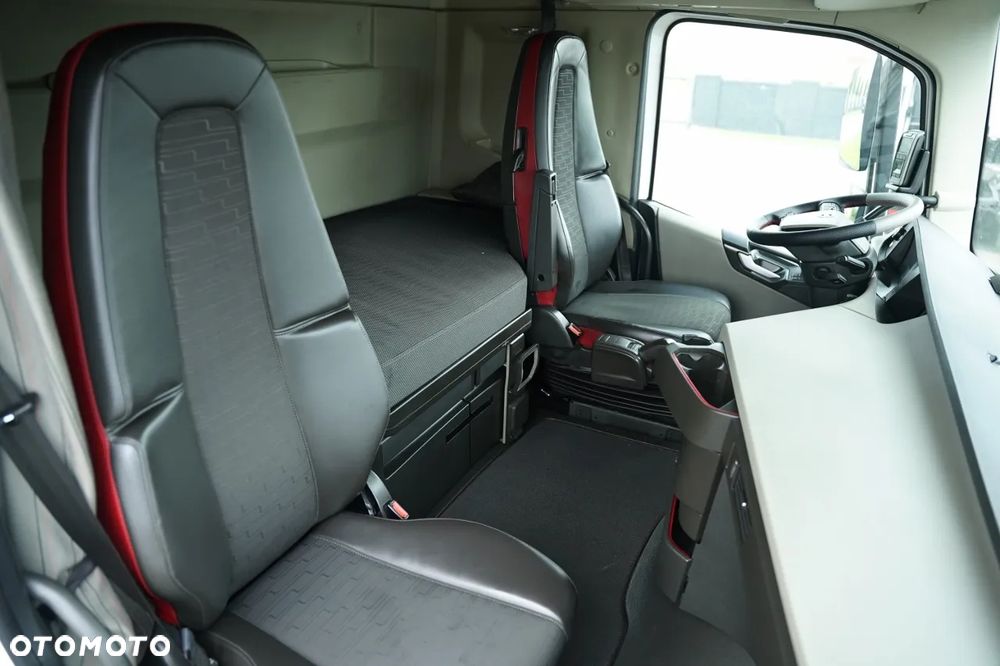 Volvo FH 500 / NISKA KABINA / I-SHIFT / ALUFELGI - 35