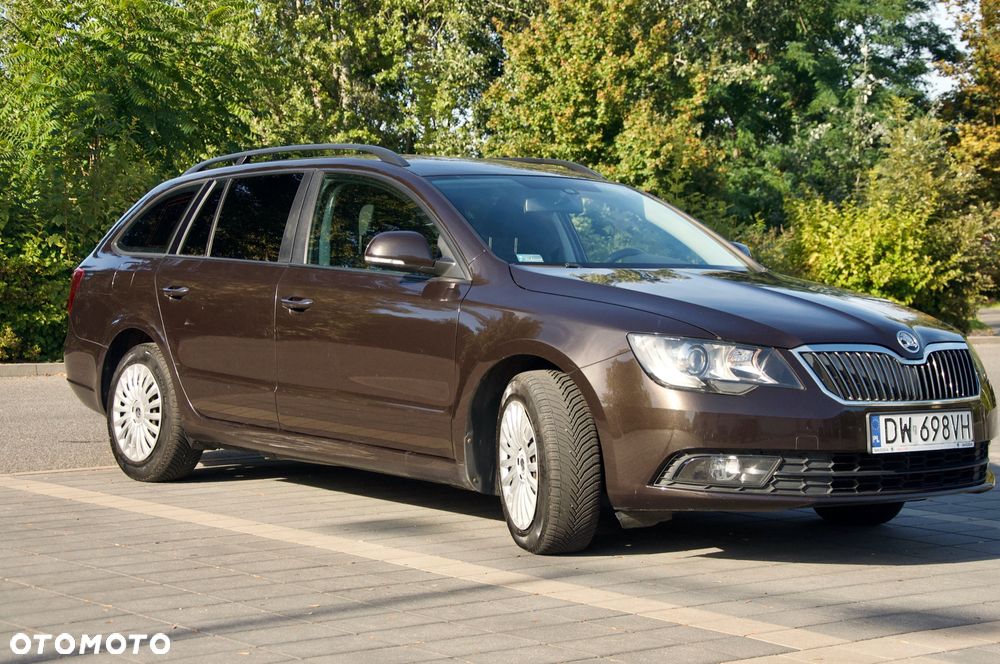 Skoda Superb 1.4 TSI Active - 10