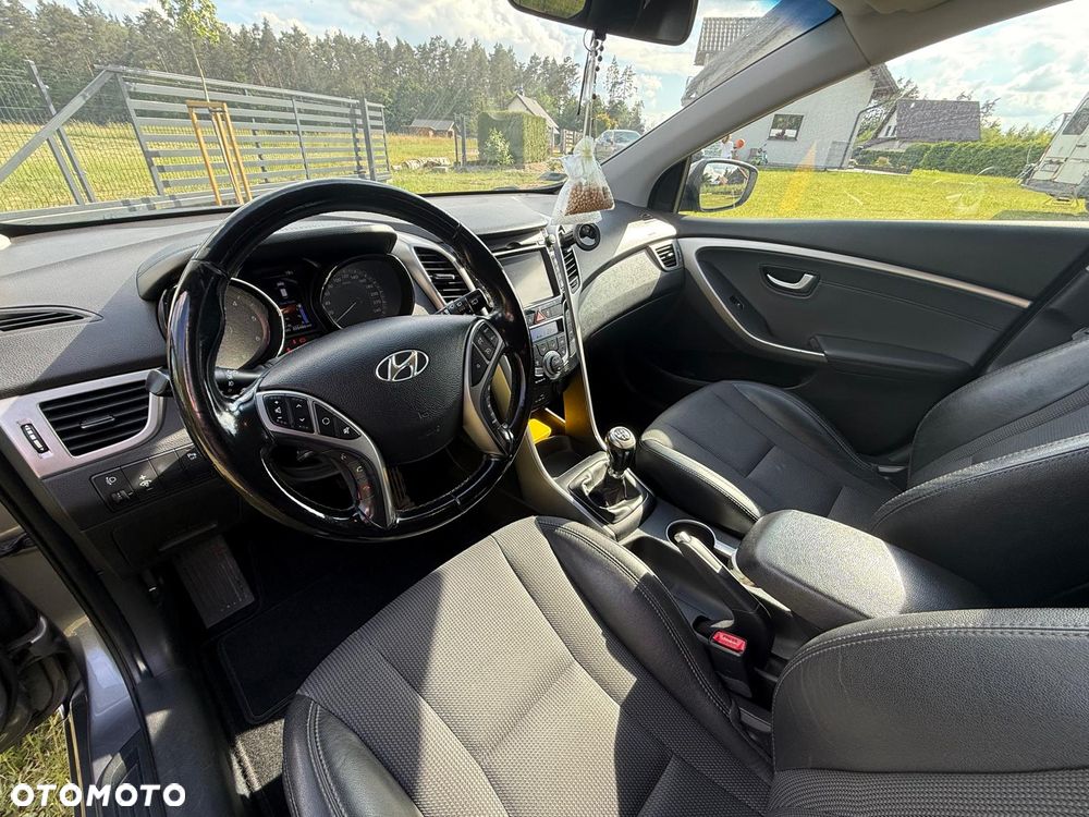 Hyundai i30 1.6 CRDi Premium - 18