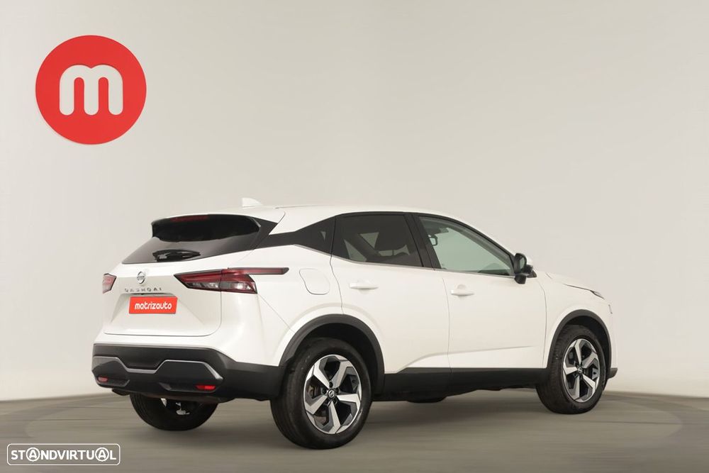 Nissan Qashqai 1.3 DIG-T N-Connecta Xtronic - 4