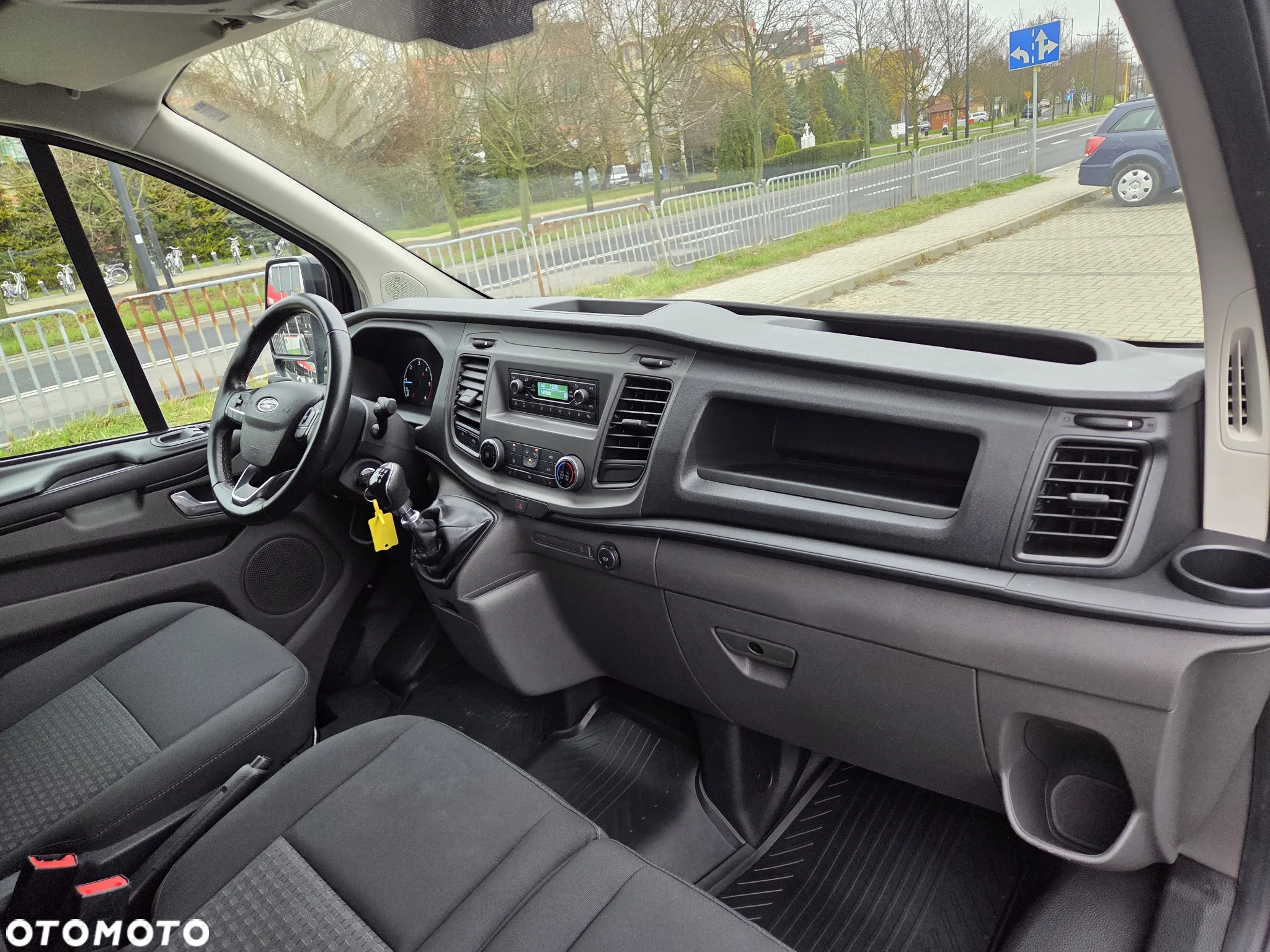 Ford Transit Custom - 22