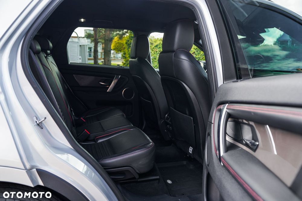 Land Rover Discovery Sport 2.0 D150 R-Dynamic S - 32