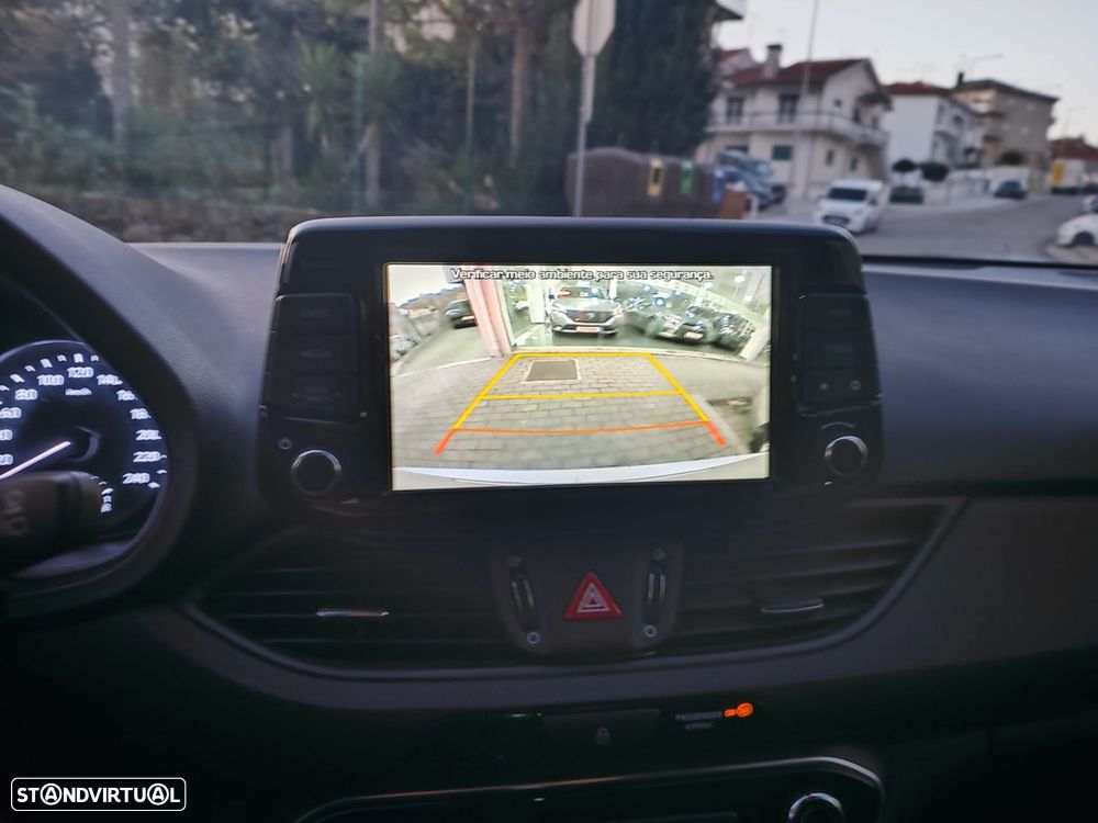 Hyundai i30 1.6 CRDI STyle - 21