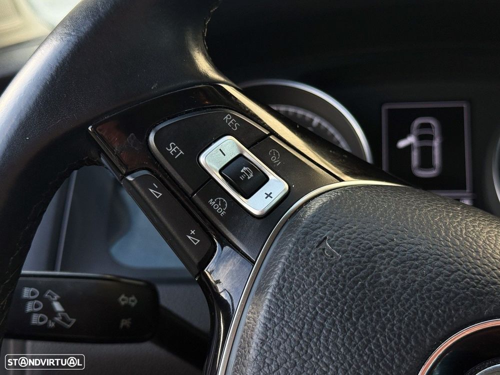 VW Golf 1.0 TSI Confortline - 15