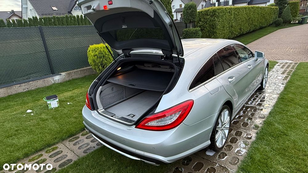 Mercedes-Benz CLS 350 CDI 4-Matic BlueEff - 19