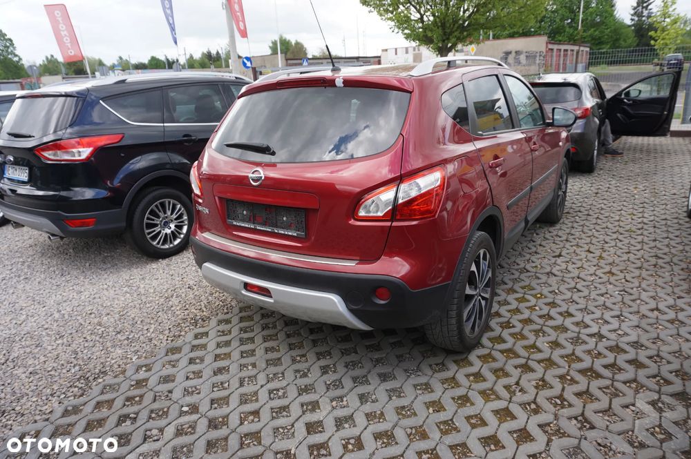 Nissan Qashqai 1.6 visia - 2