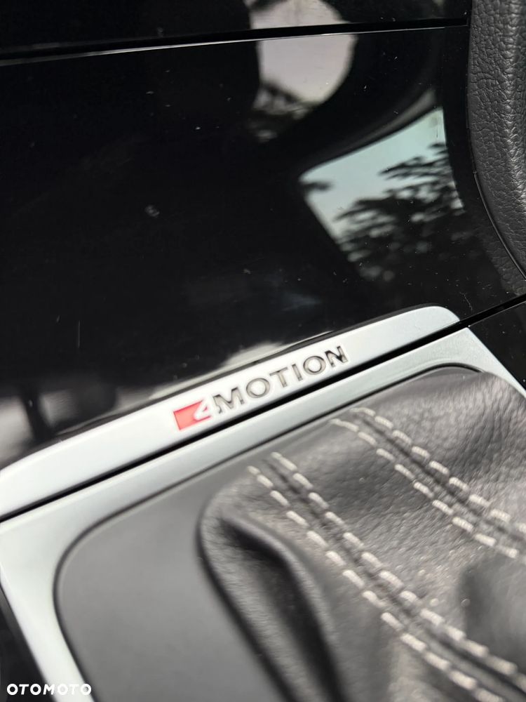 Volkswagen Golf 2.0 TSI BMT 4Mot R DSG - 12