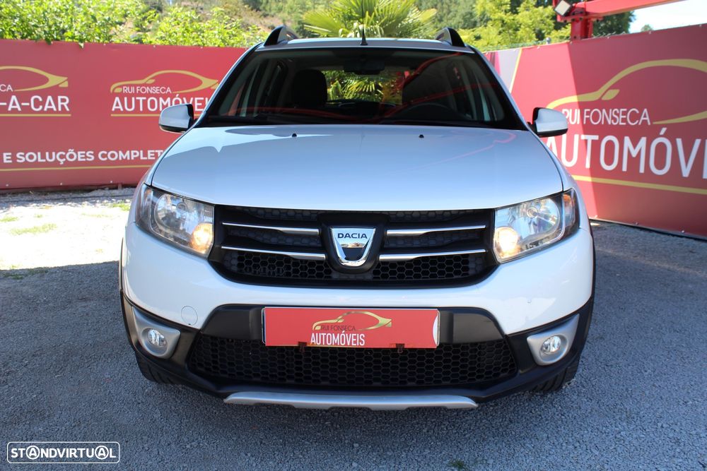 Dacia Sandero 0.9 TCe Stepway - 11