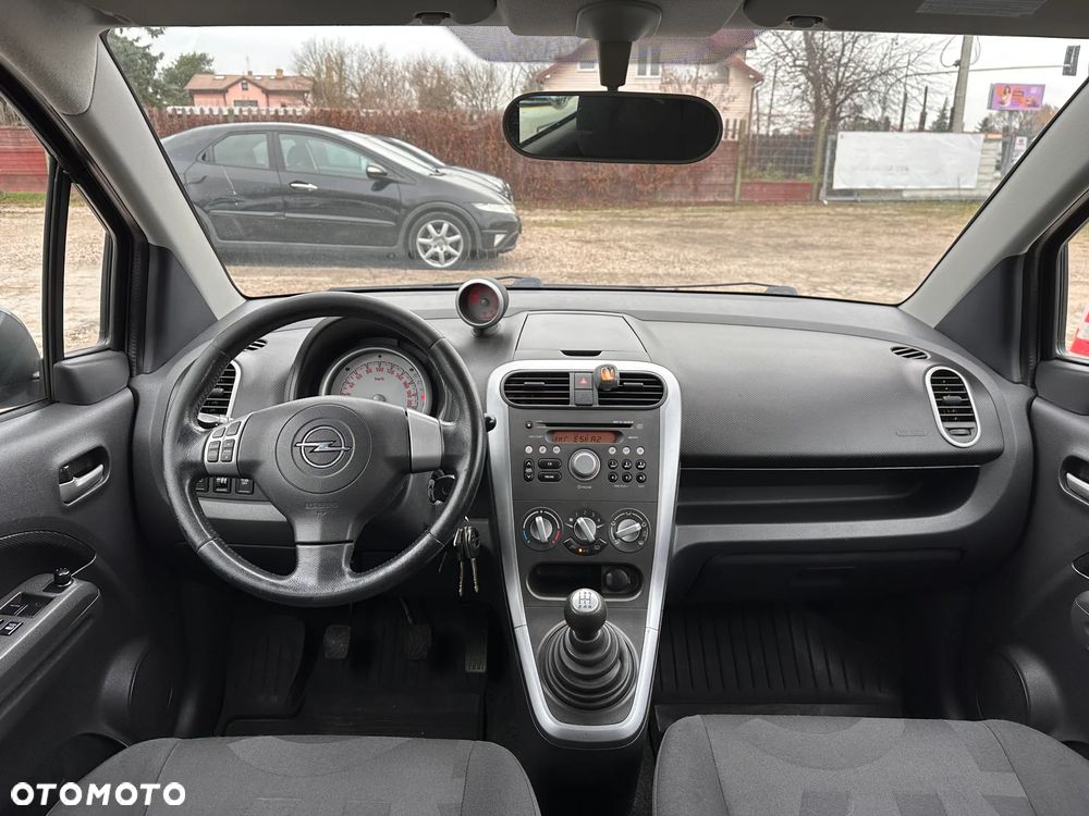Opel Agila - 15