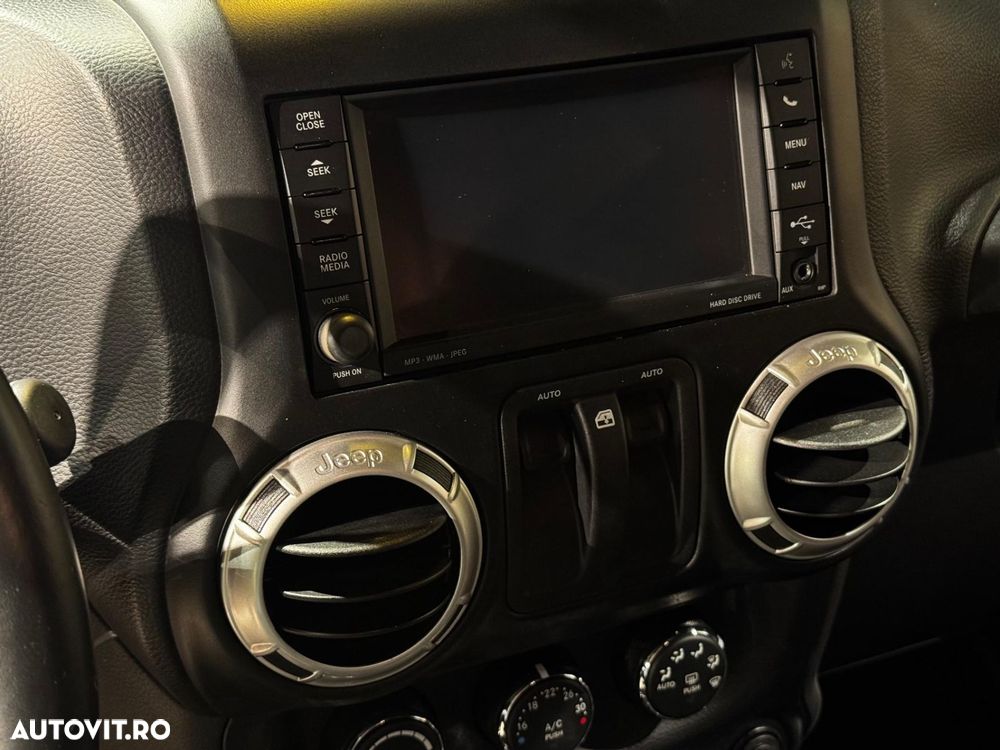 Jeep Wrangler 3.6 V6 AT Rubicon - 22