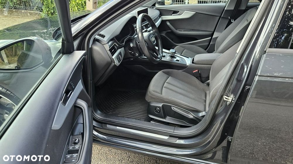 Audi A4 Avant 2.0 TDI DPF clean diesel quattro S tronic Ambiente - 14
