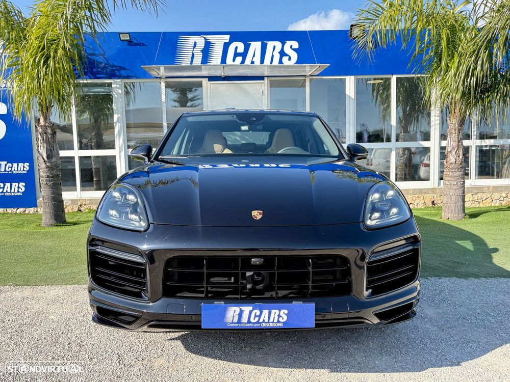 Porsche Cayenne Coupé E-Hybrid Platinum Edition - 2