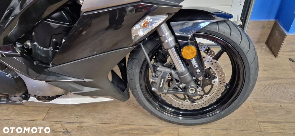 Kawasaki Ninja 1000 SX - 7