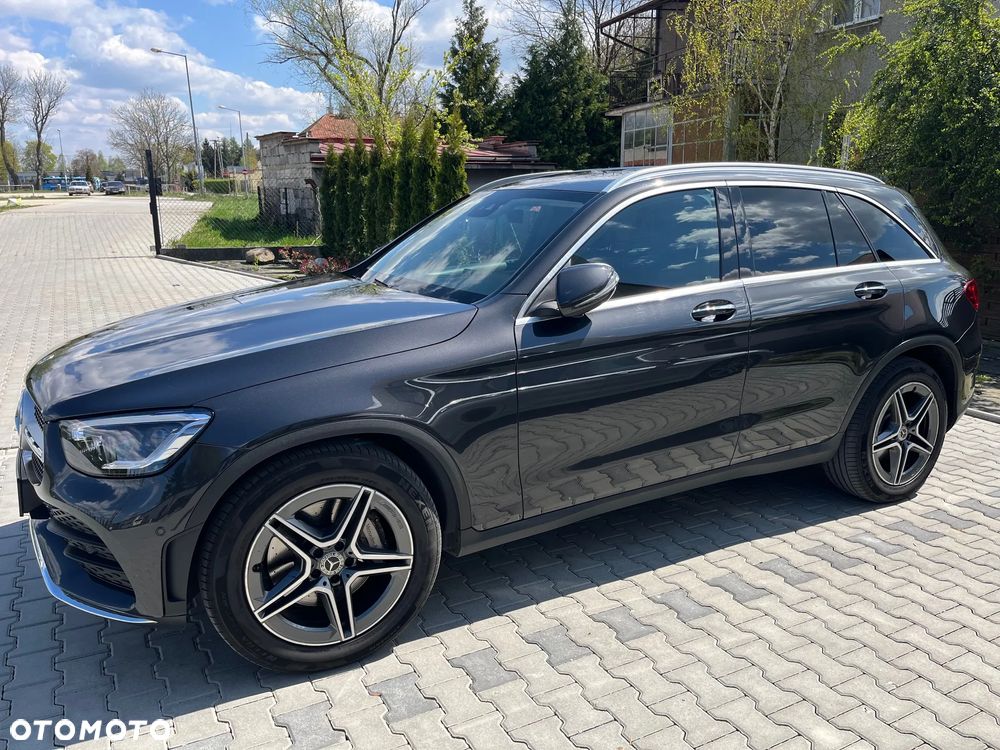 Mercedes-Benz GLC - 1