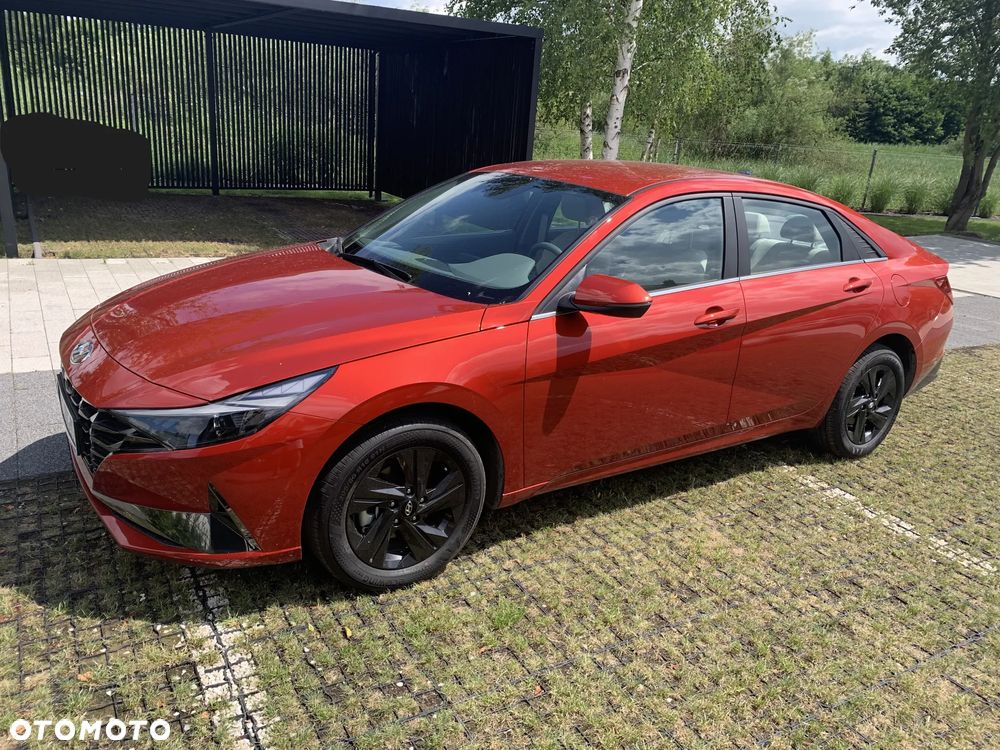 Hyundai Elantra 1.6 Smart - 1