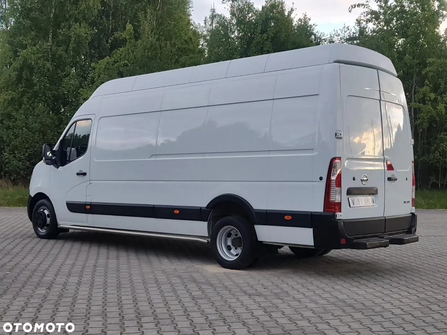 Nissan NV400 - 6