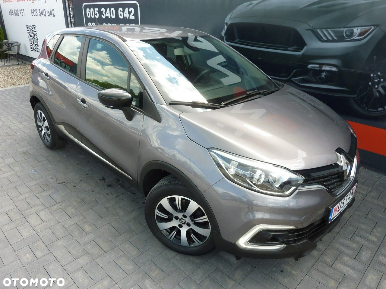Renault Captur - 9