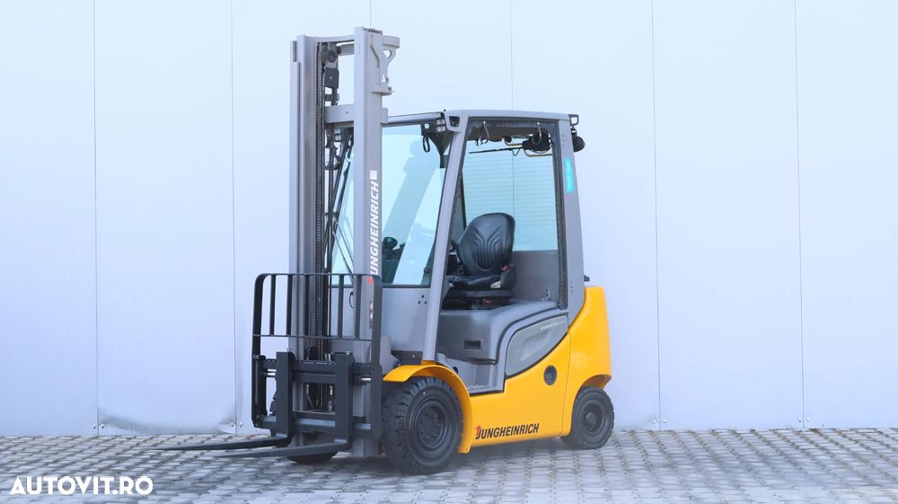 Jungheinrich DFG 320s - 2