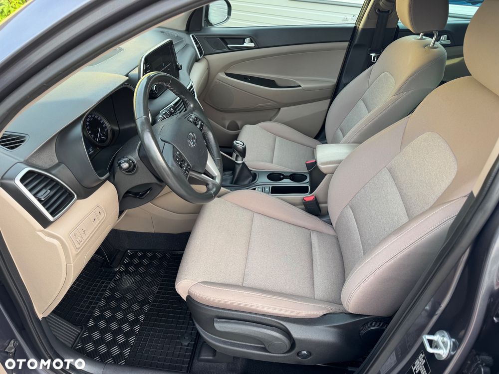 Hyundai Tucson blue 1.6 GDi 2WD Advantage - 23
