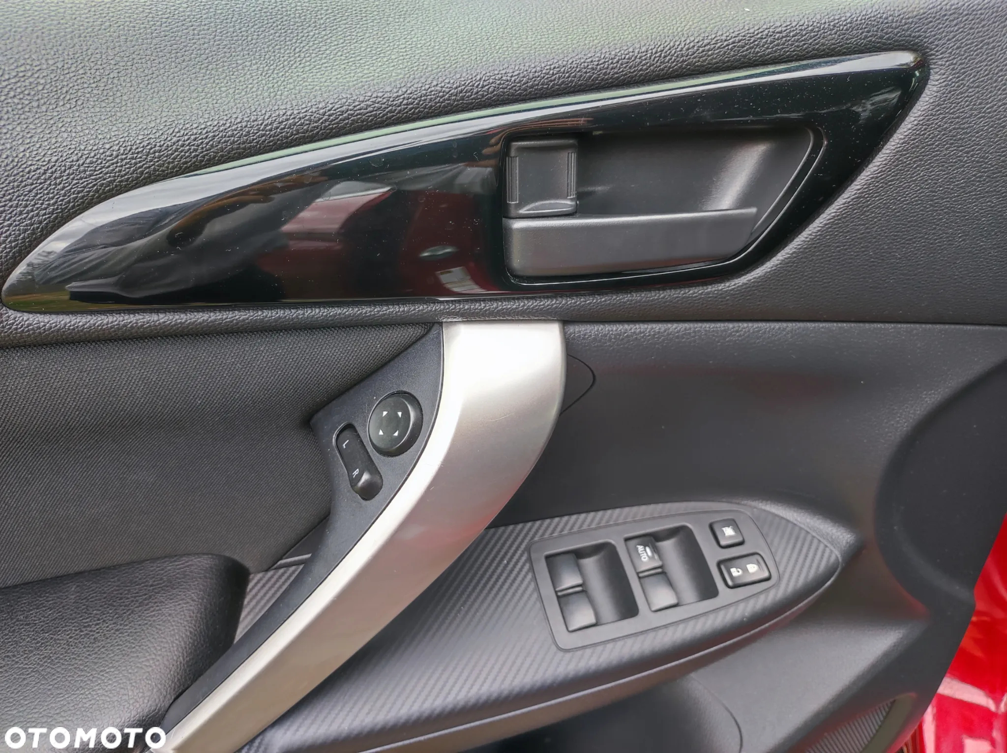 Mitsubishi Eclipse Cross 1.5 T GPF Instyle CVT 4WD - 16