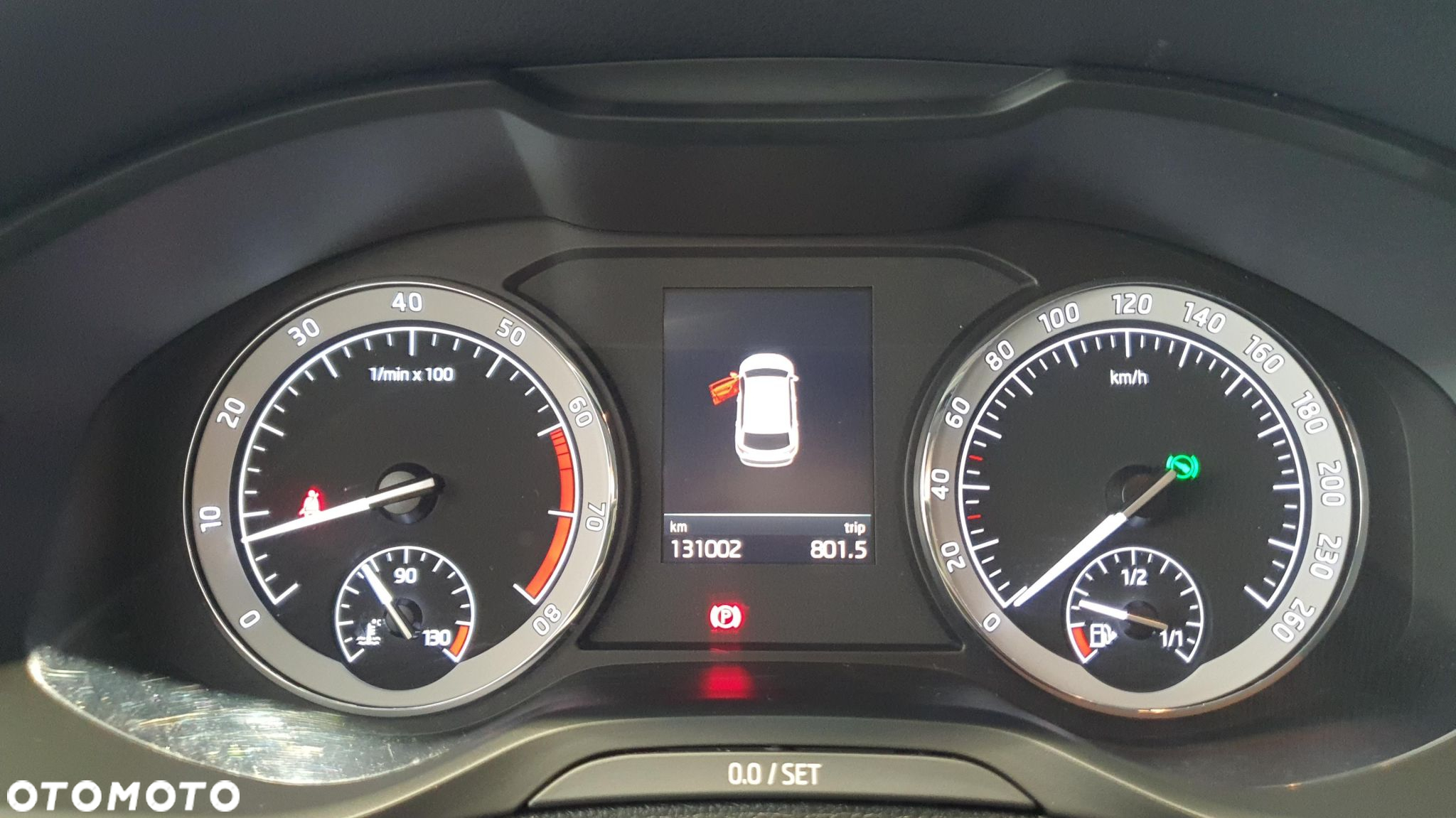 Skoda Karoq 1.5 TSI ACT GPF 4x2 Ambition DSG - 14