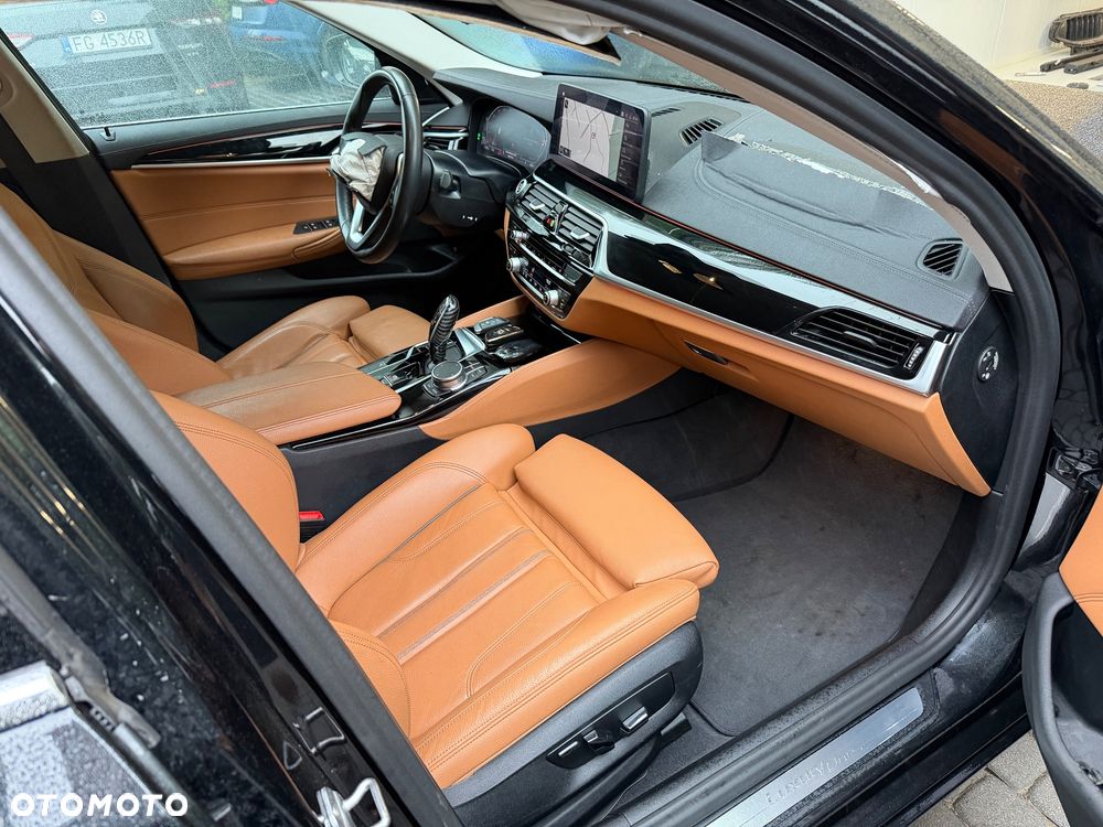 BMW Seria 5 520d mHEV Luxury Line - 11