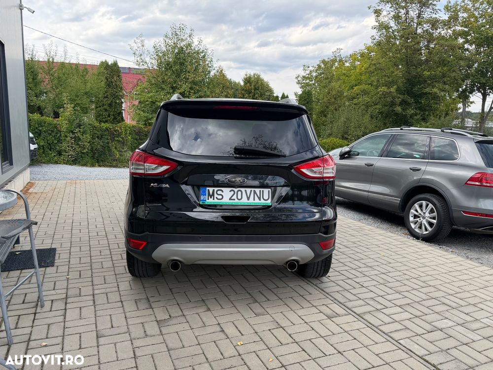 Ford Kuga 2.0 TDCi 4x4 Aut. Titanium - 6