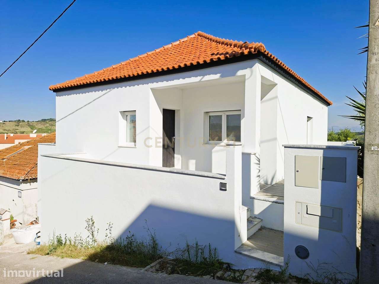 Moradia Renovada no Bairro Vila Morena em Torres Vedras - Grande imagem: 2/50