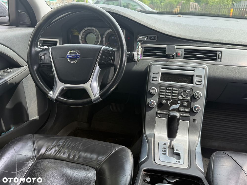 Volvo V70 D3 Geartronic Kinetic - 15
