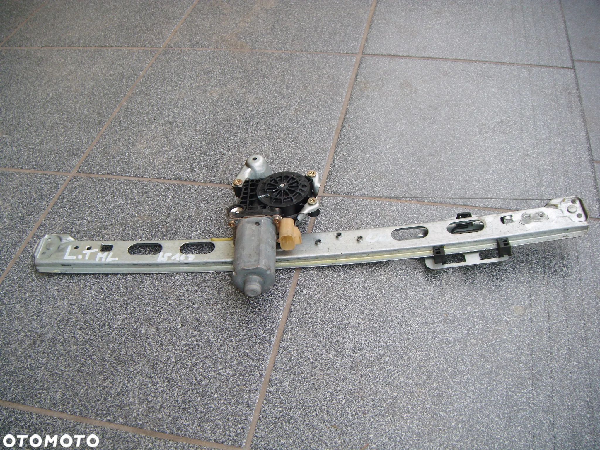 mercedes ML w163 00r mechanizm szyby lewy tył z silnikiem - 1