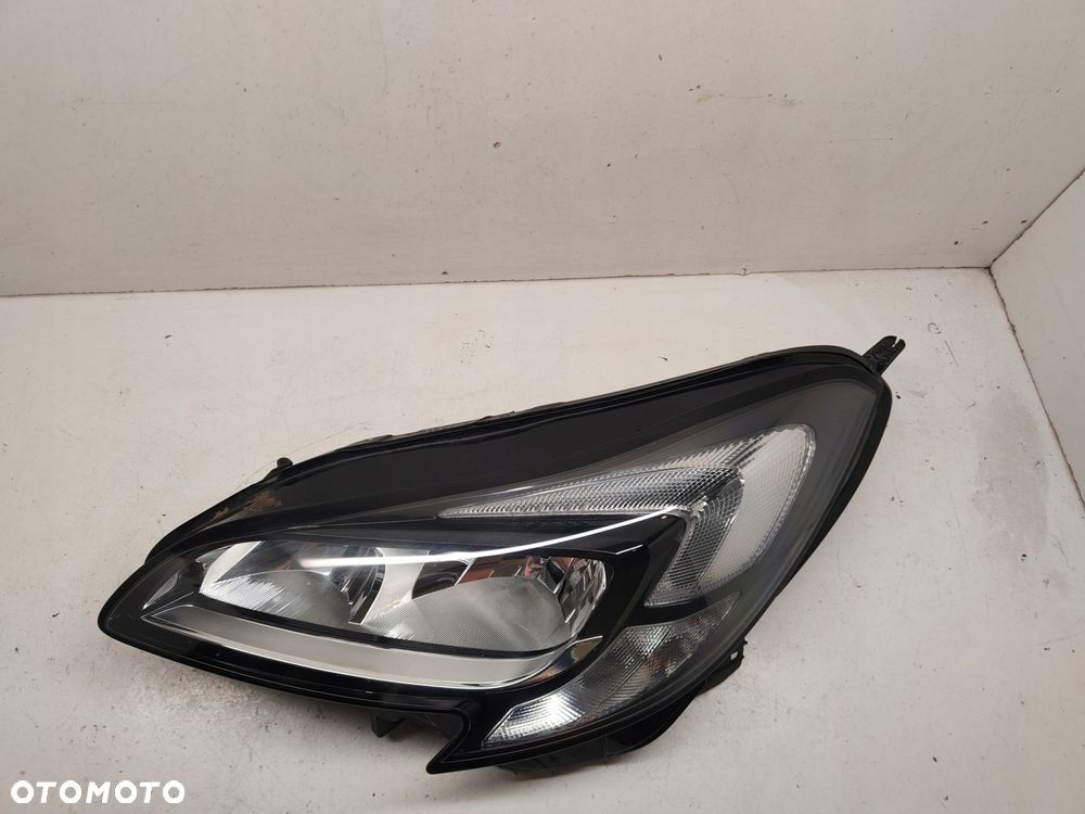 opel corsa e zw z led lampa lewy przód 1ef011830 - 2