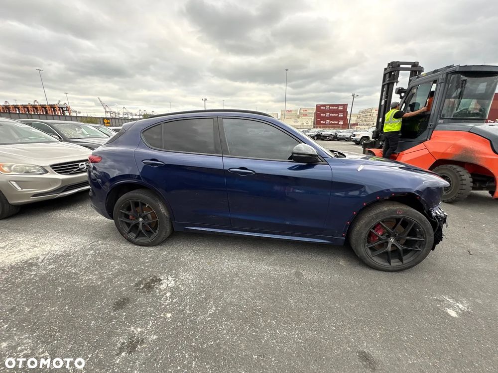 Alfa Romeo Stelvio 2.0 Turbo TI Q4 - 7