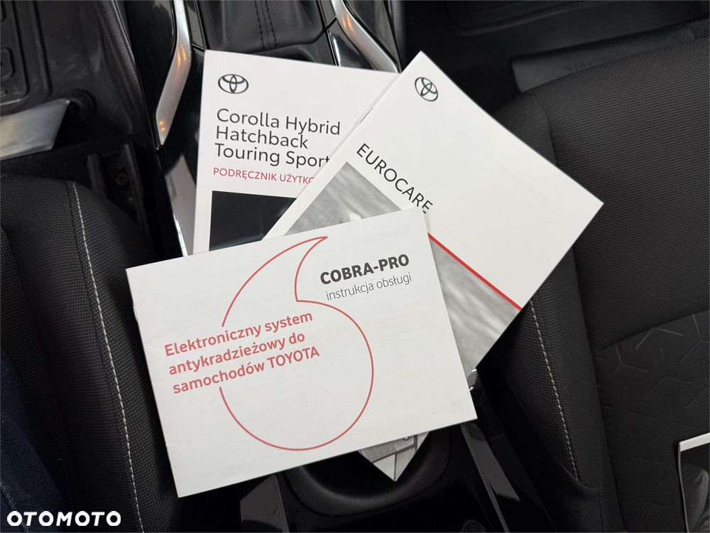 Toyota Corolla 2.0 Hybrid Comfort - 20