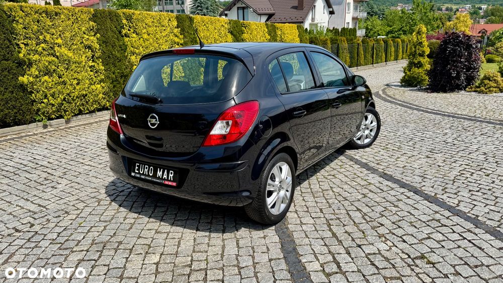 Opel Corsa - 12